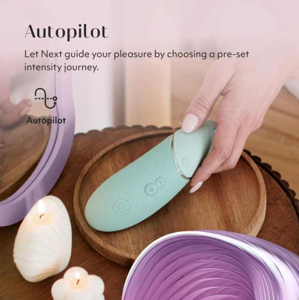 WOMANIZER NEXT CLITORAL 3D PLEASURE AIR STIMULATOR - SAGE